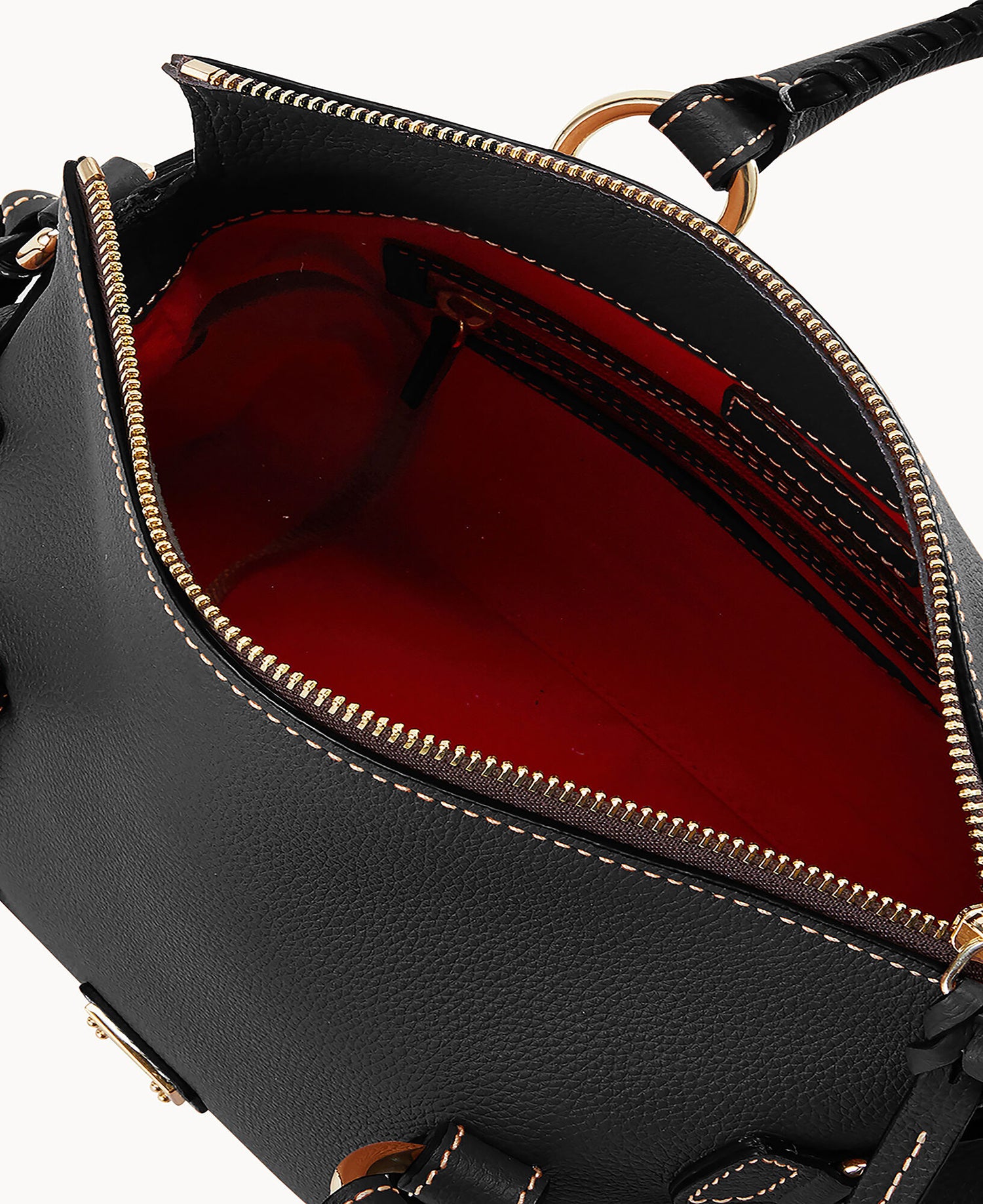 B1980G_UGBLUGBL0004_ALT2