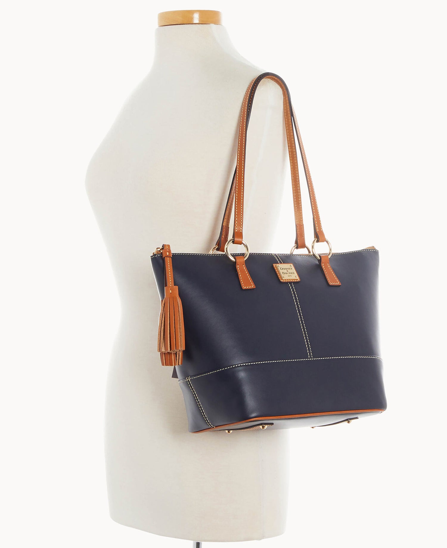 B2067G_JKMDPANA_ALT4