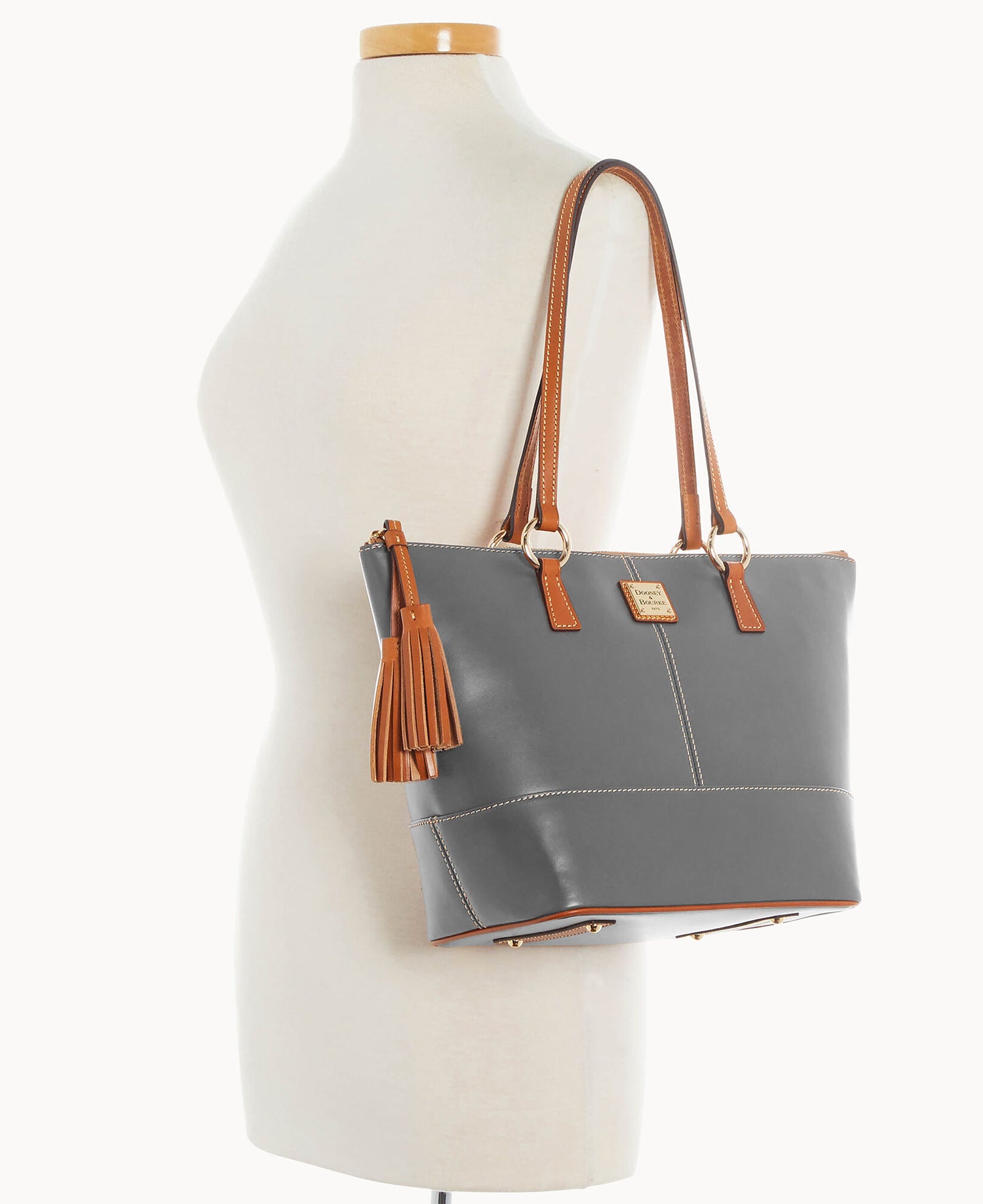 B2067G_JKSLPANA_ALT4