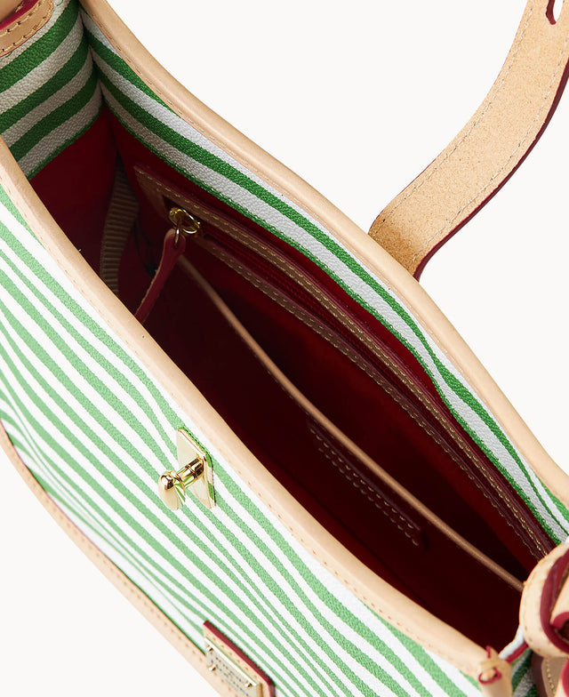 B2069G_1NKLSVNA_ALT2