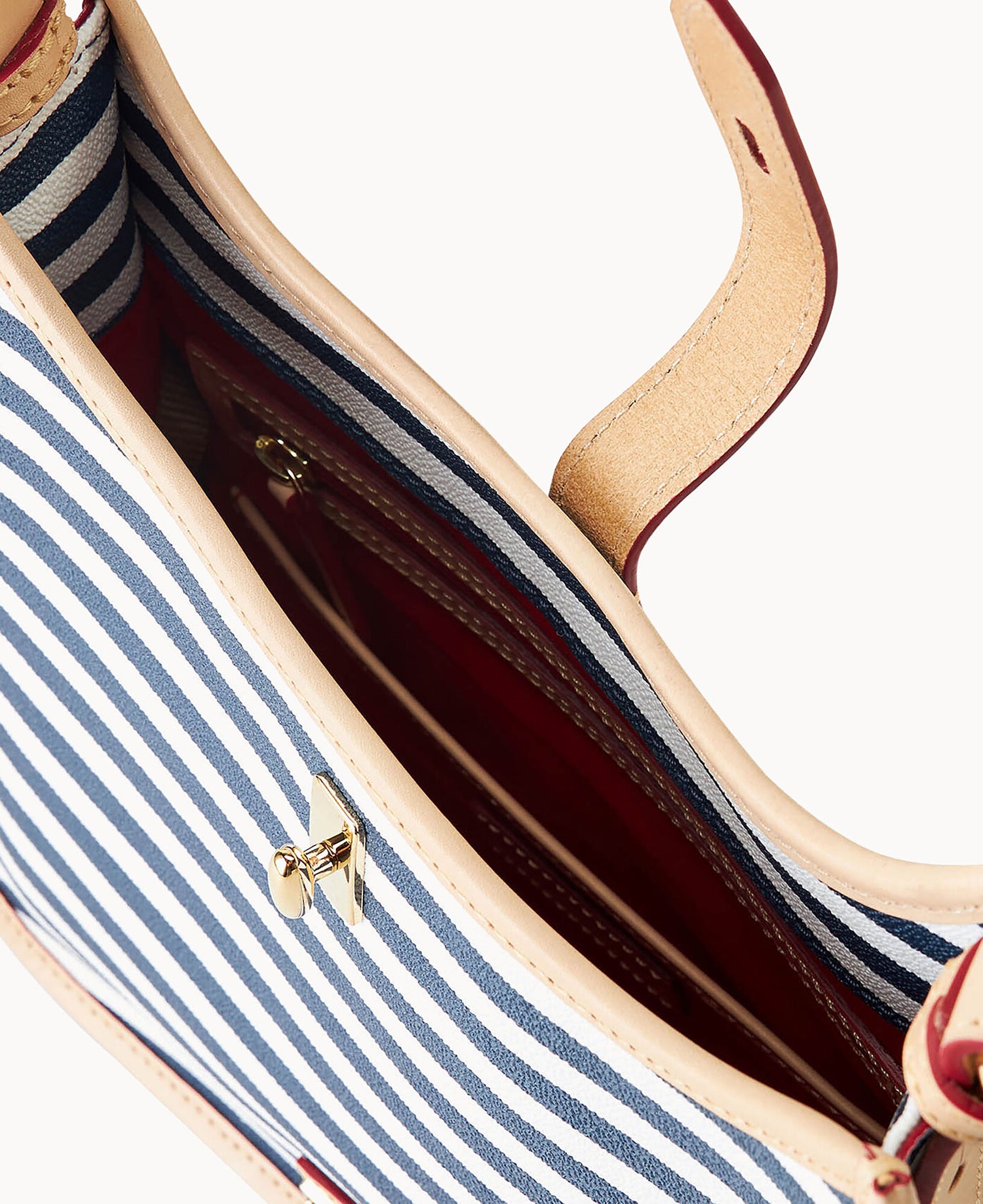 B2069G_1NNVSVNA_ALT2