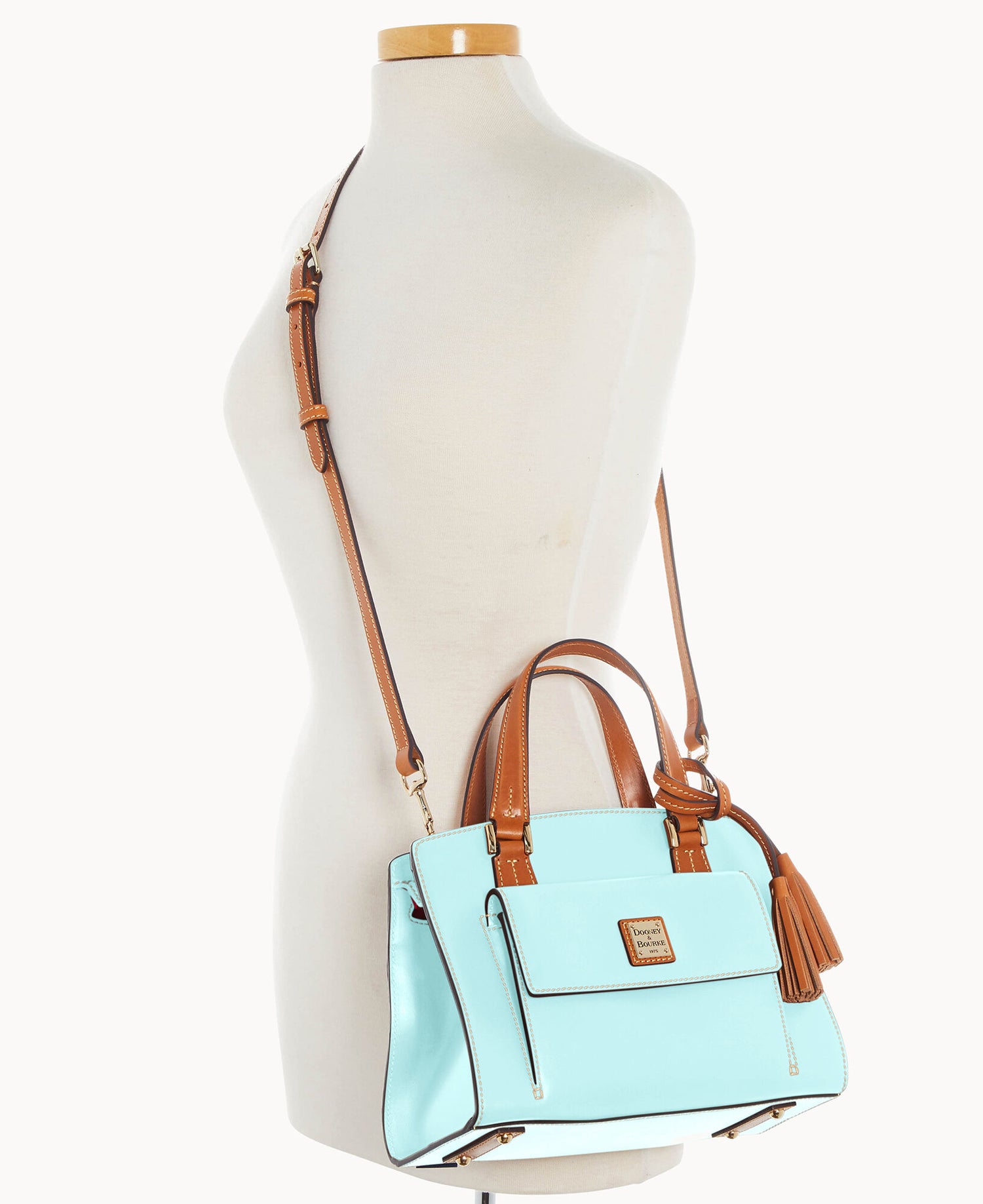 B2170G_JKPFPANA_ALT4