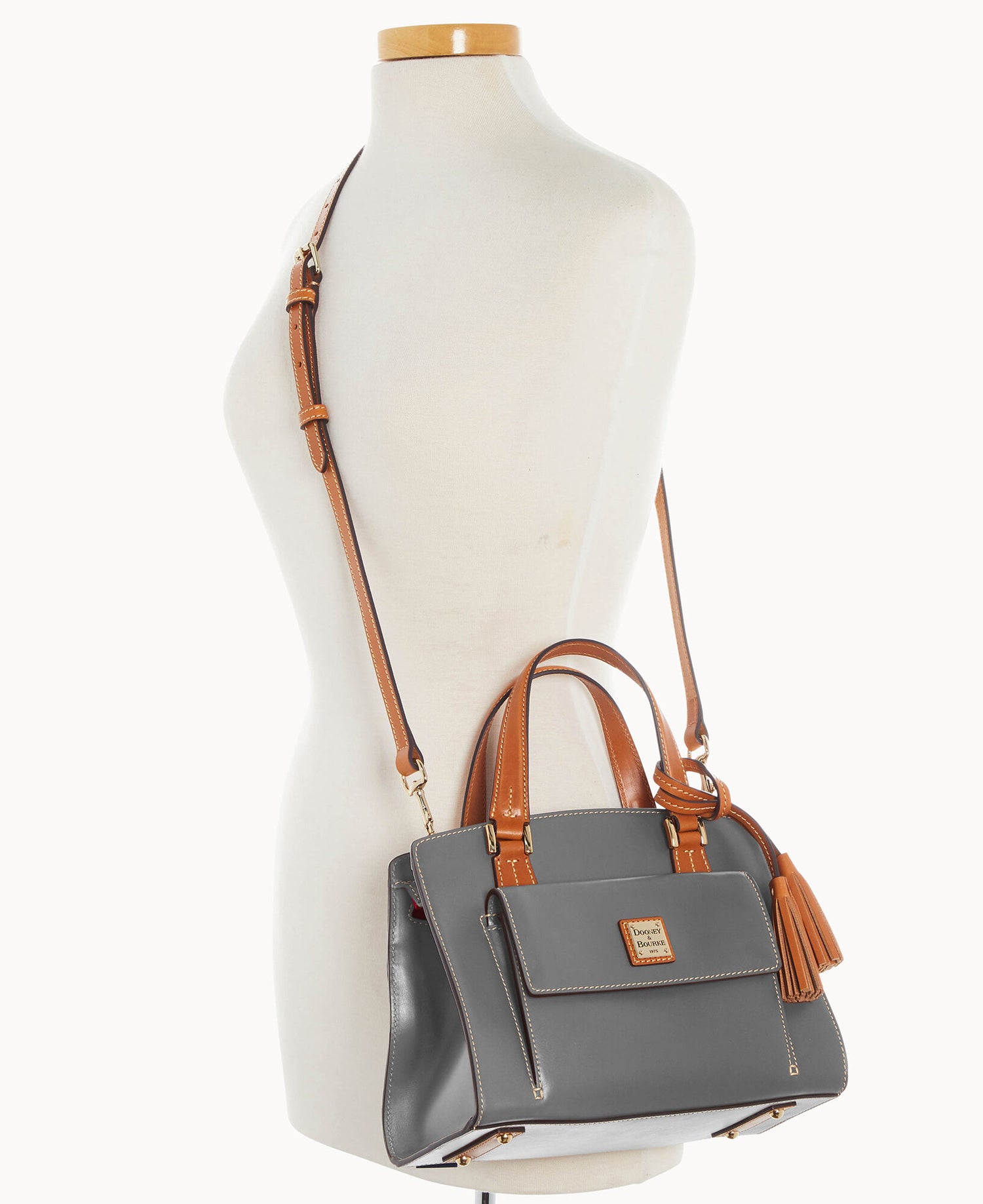 B2170G_JKSLPANA_ALT4