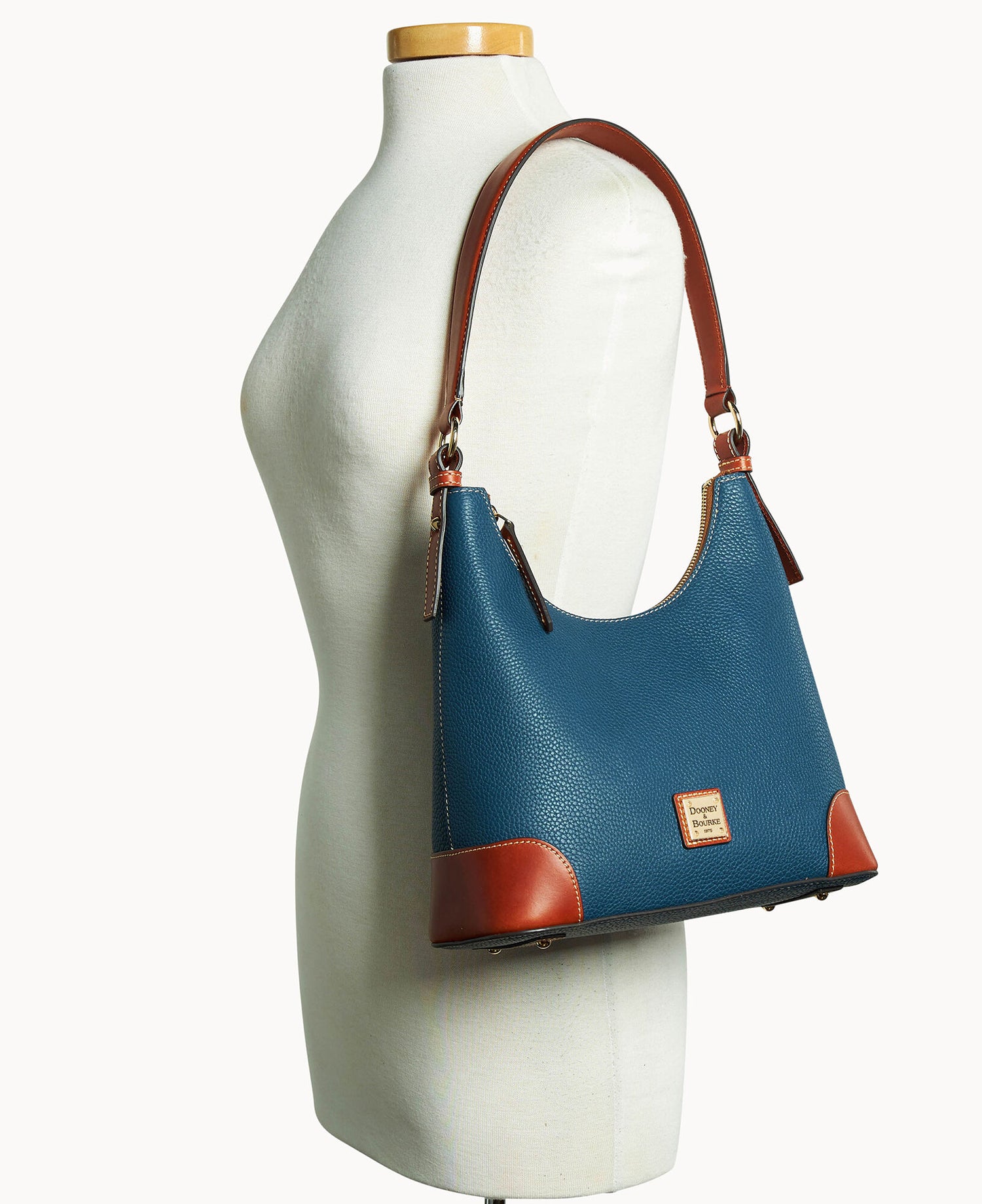 B2256G_AWJEPATN_ALT4