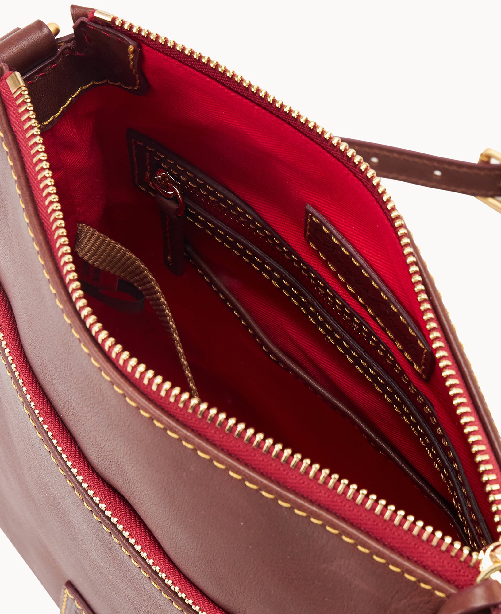 Florentine Small Tassel Crossbody – ILoveDooney