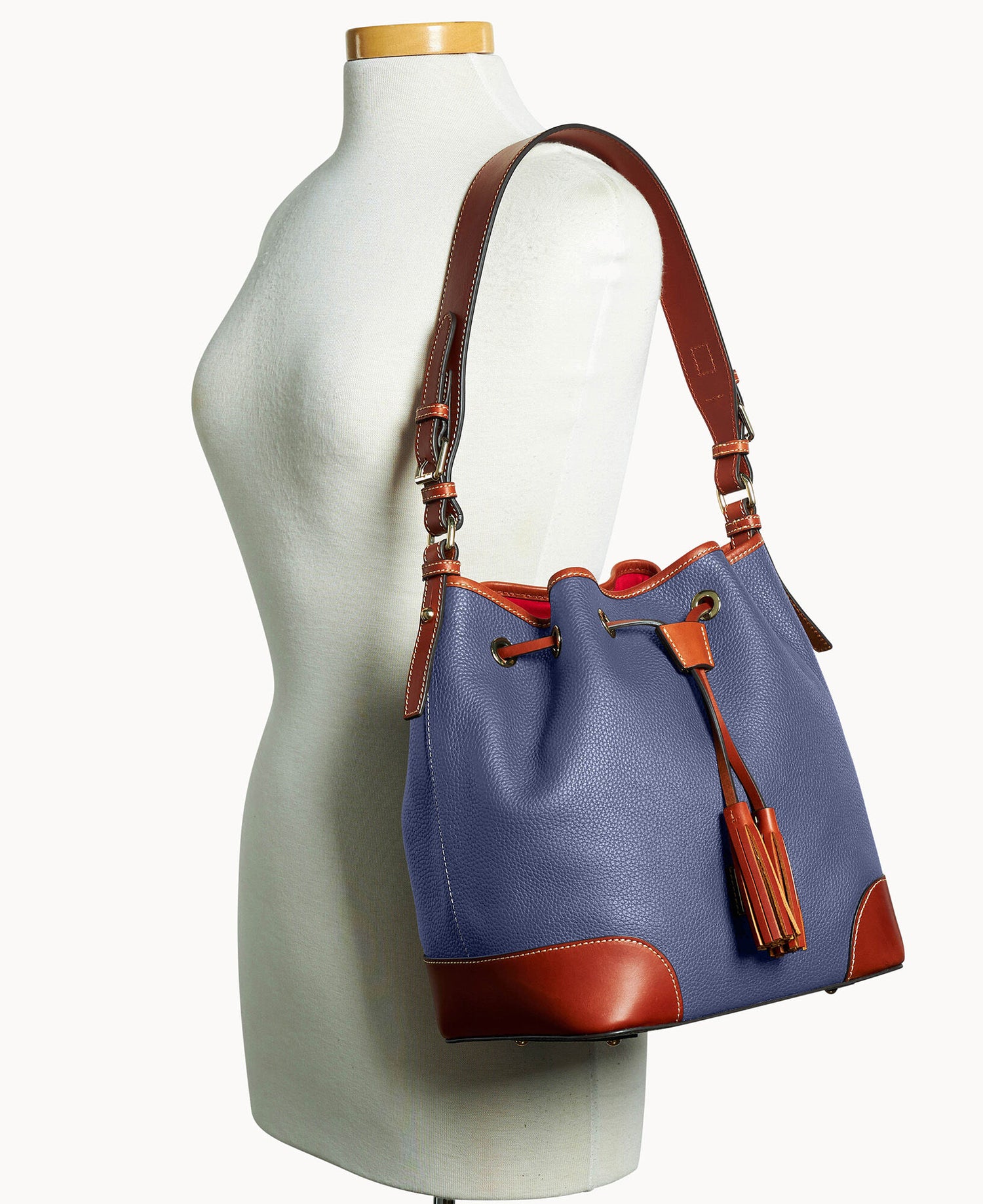 B2281G_AWXQPATN_ALT4