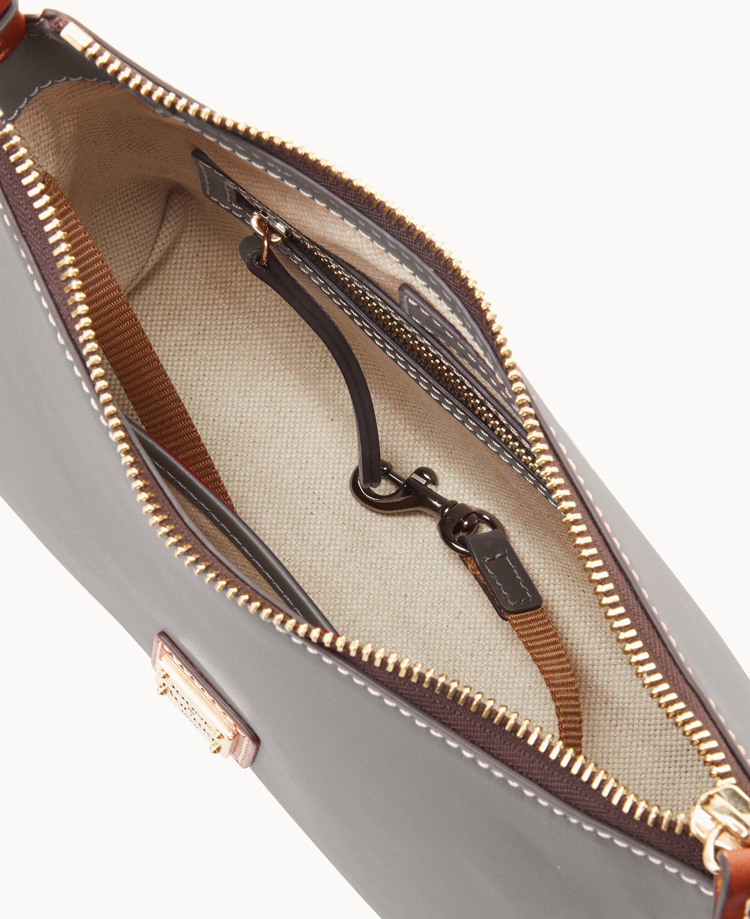 B2284G_XGGYPATN_ALT2