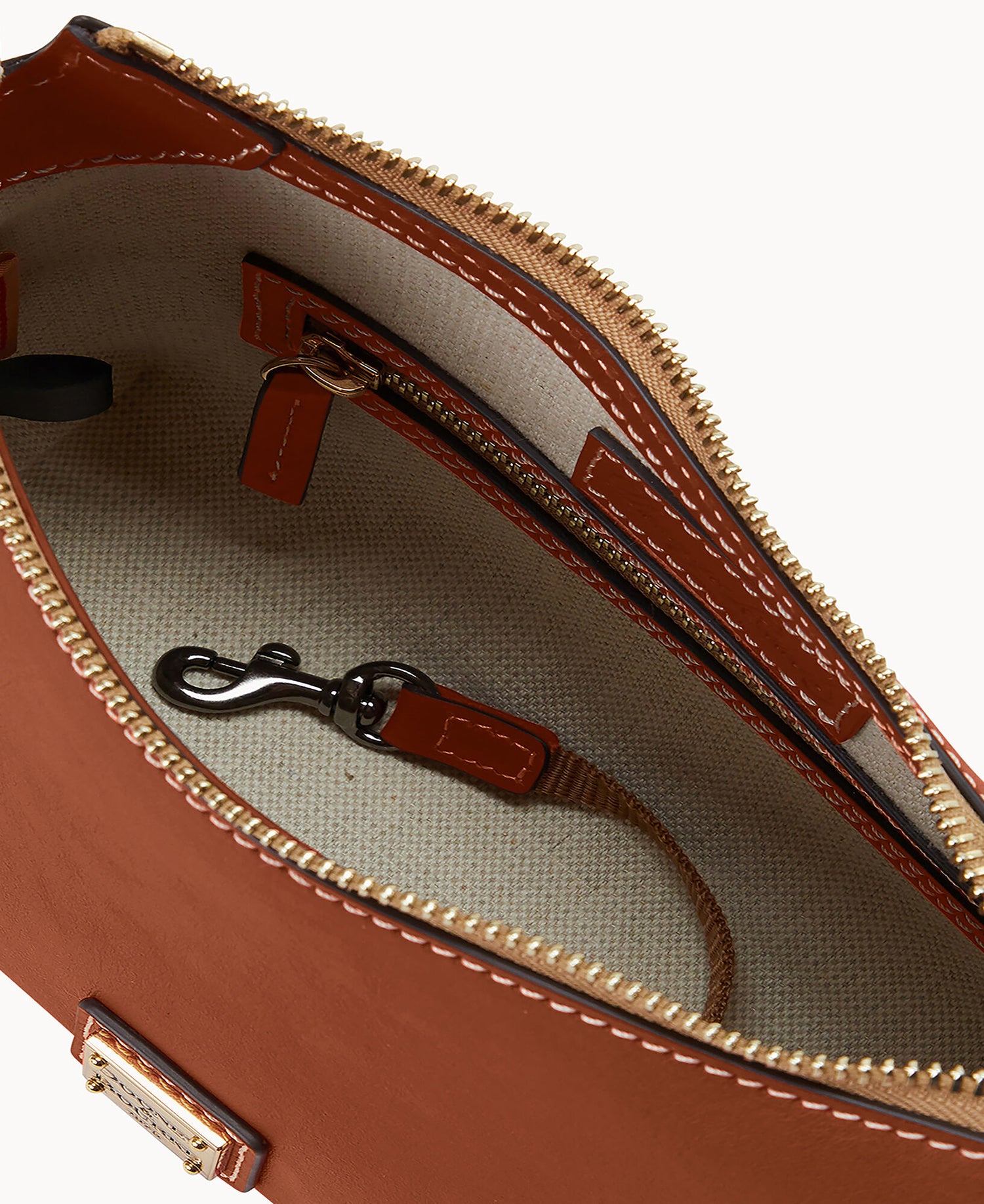 B2284G_XGLAXGLA0002_ALT2