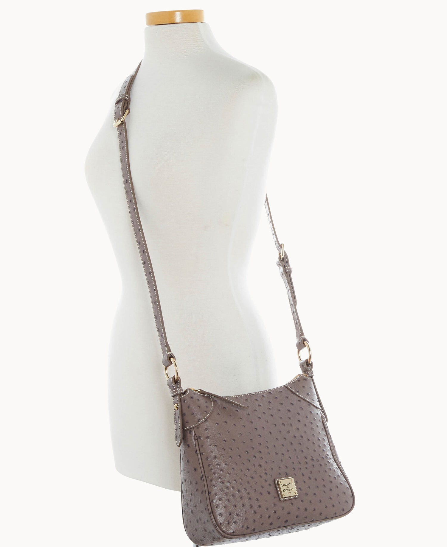 B2317G_OTELOTEL_ALT4