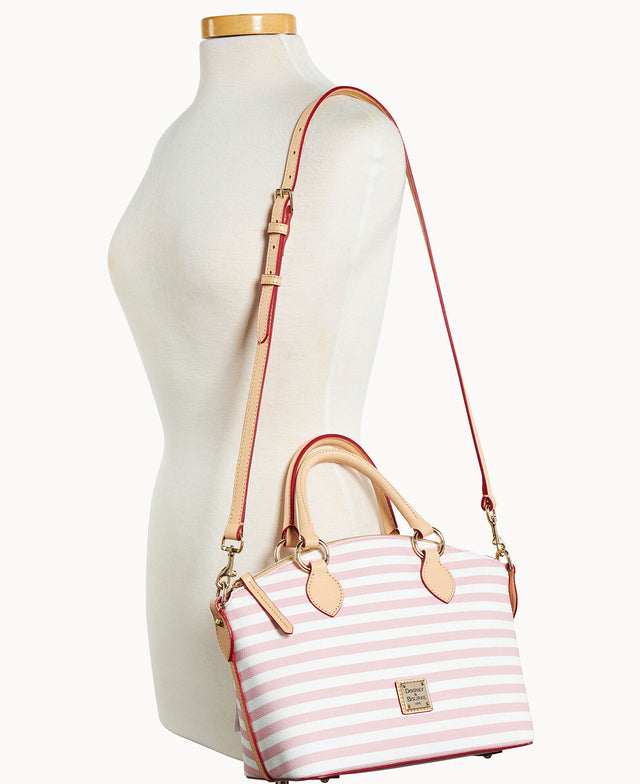 B2339G_1NQLSVNA_ALT4