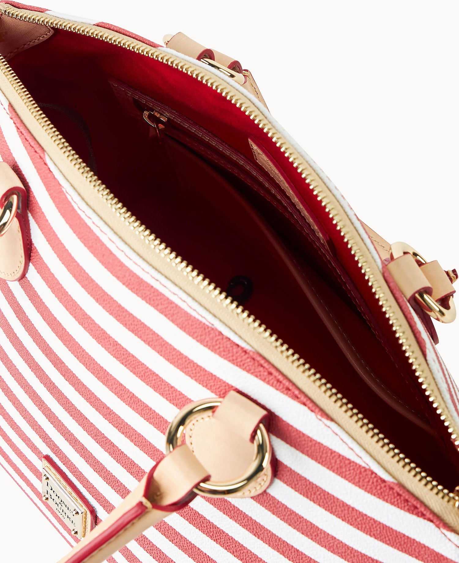 B2339G_1NRDSVNA_ALT2