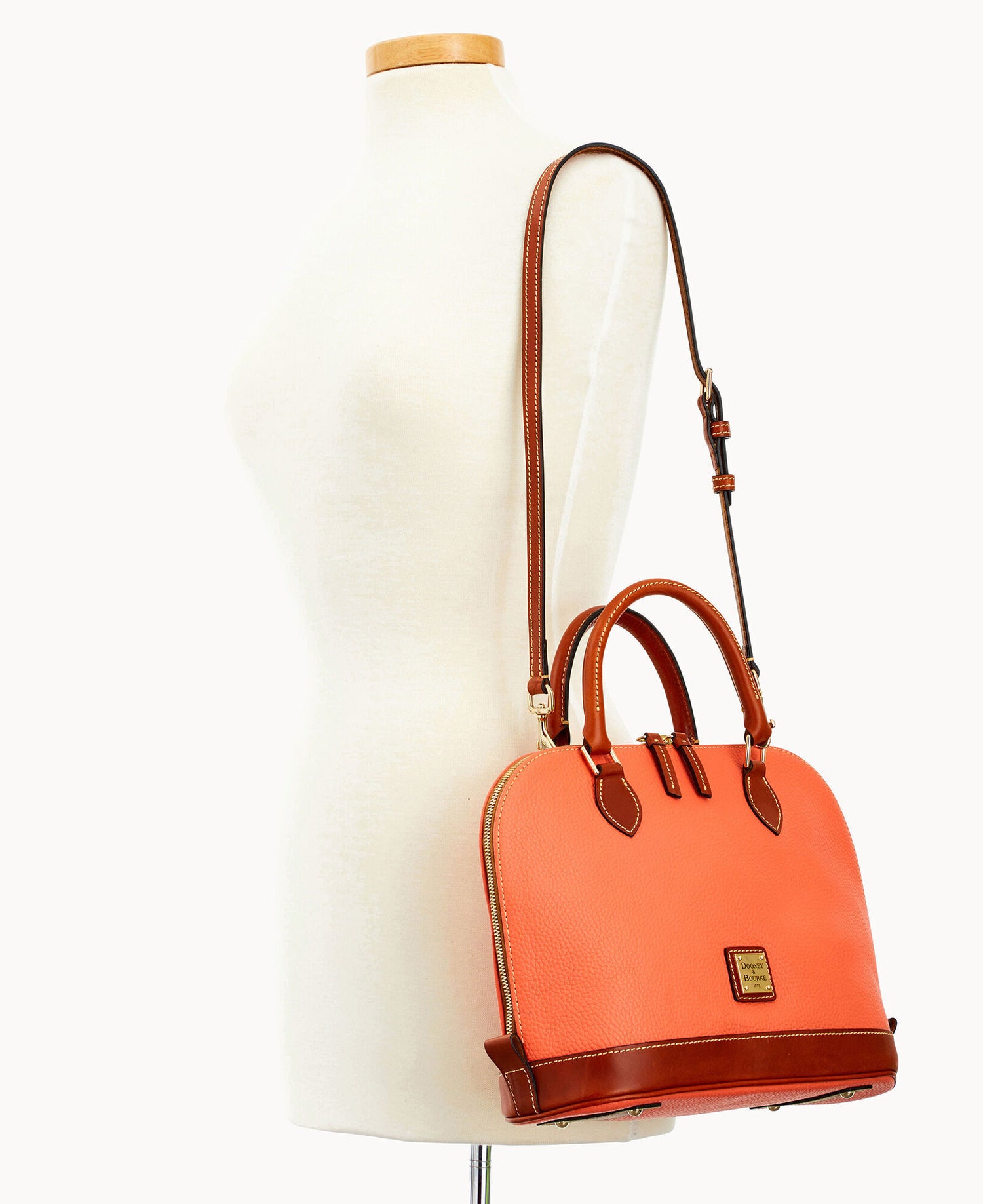 B2343G_AWCRPATN_ALT4