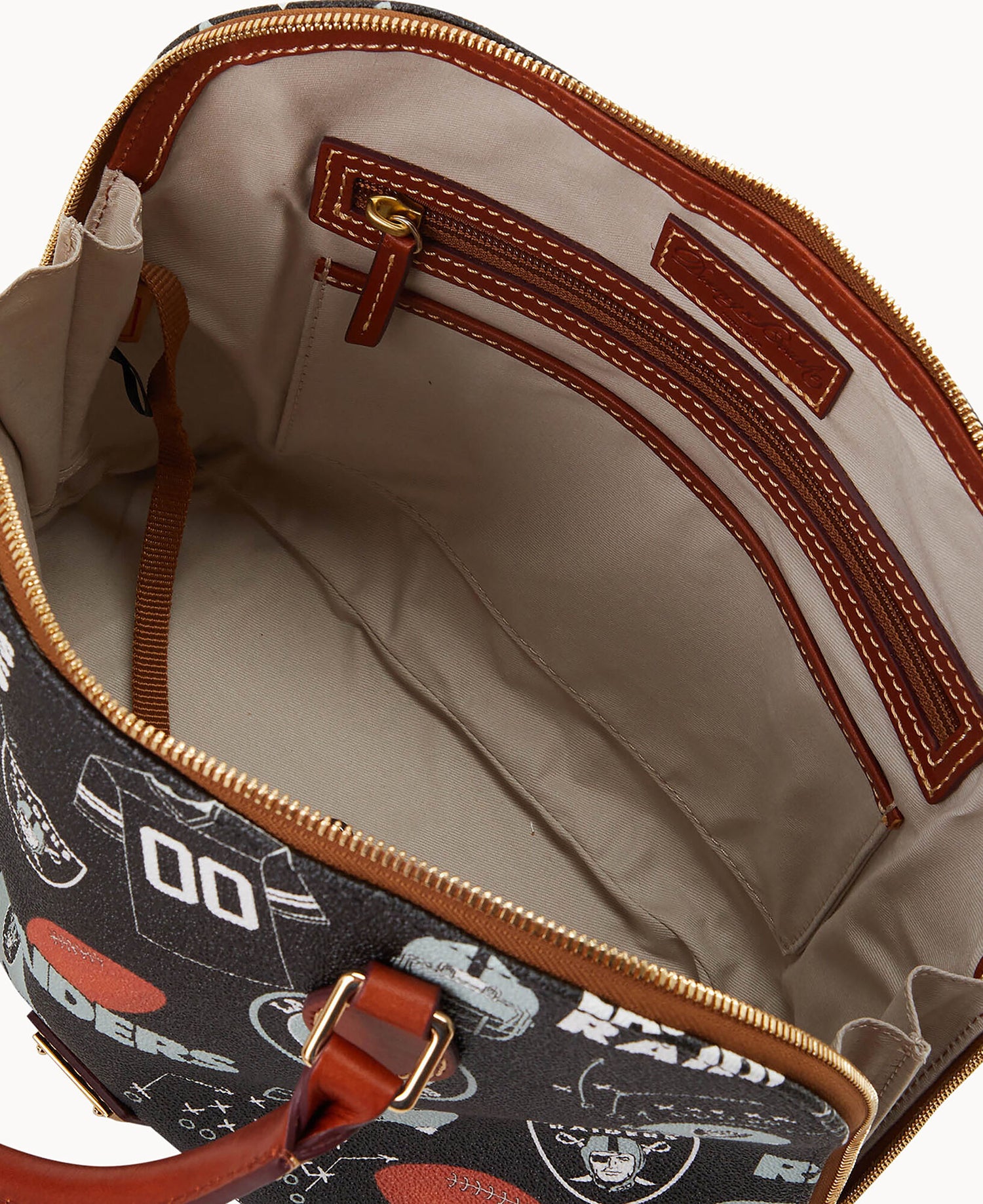 B2343G_QWBLPATNRAID_ALT2