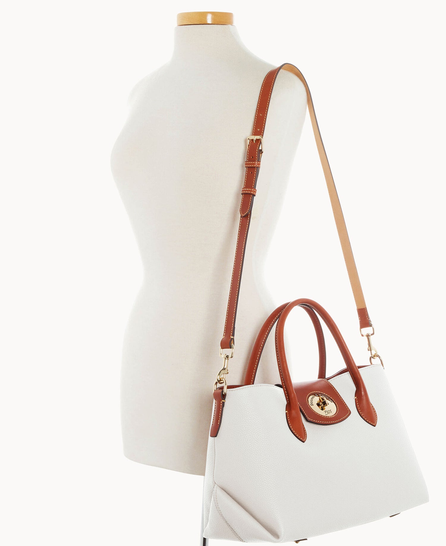 B2382G_9PWHPATN_ALT4