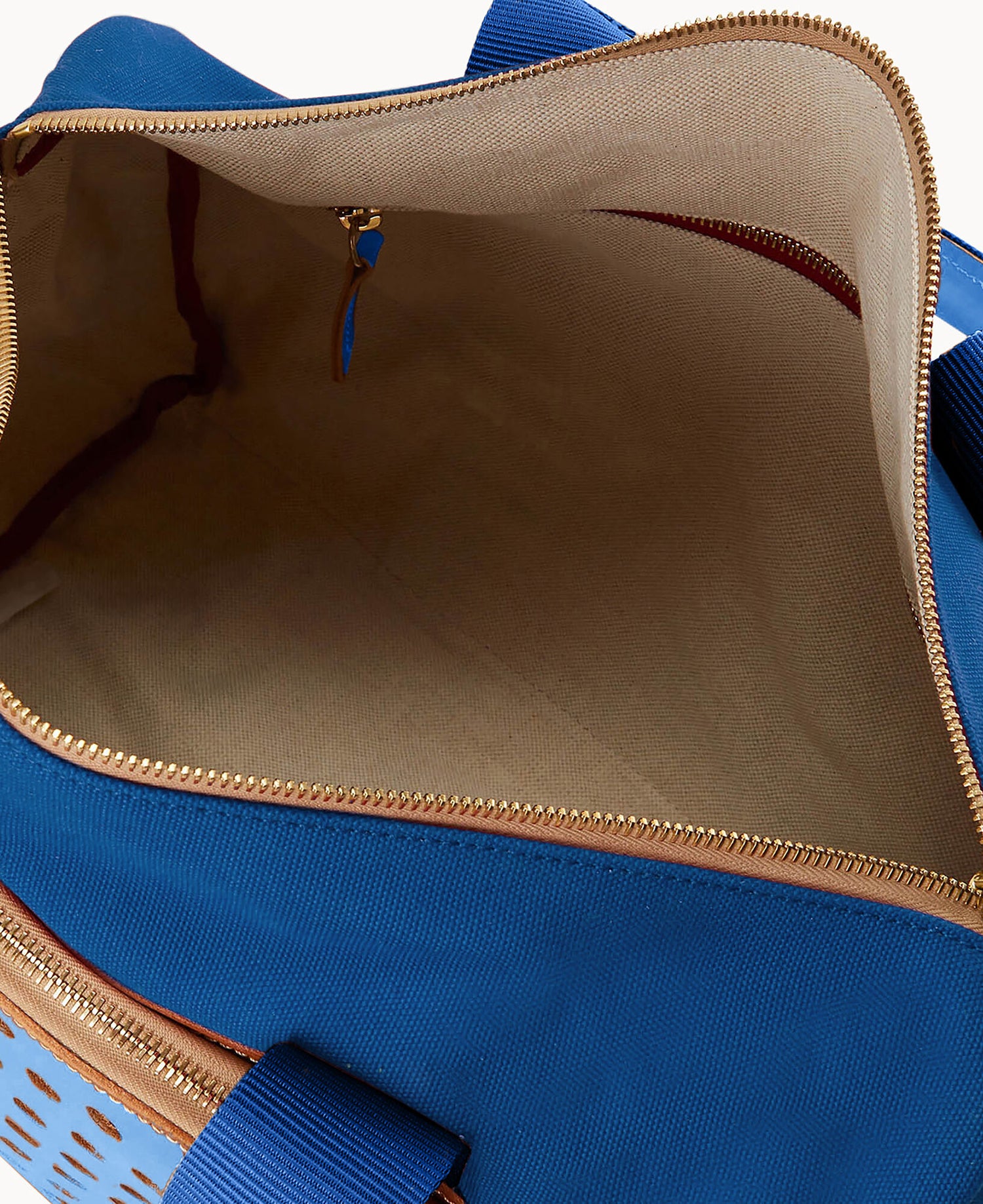 B2392G_CJFBPAXU_ALT2