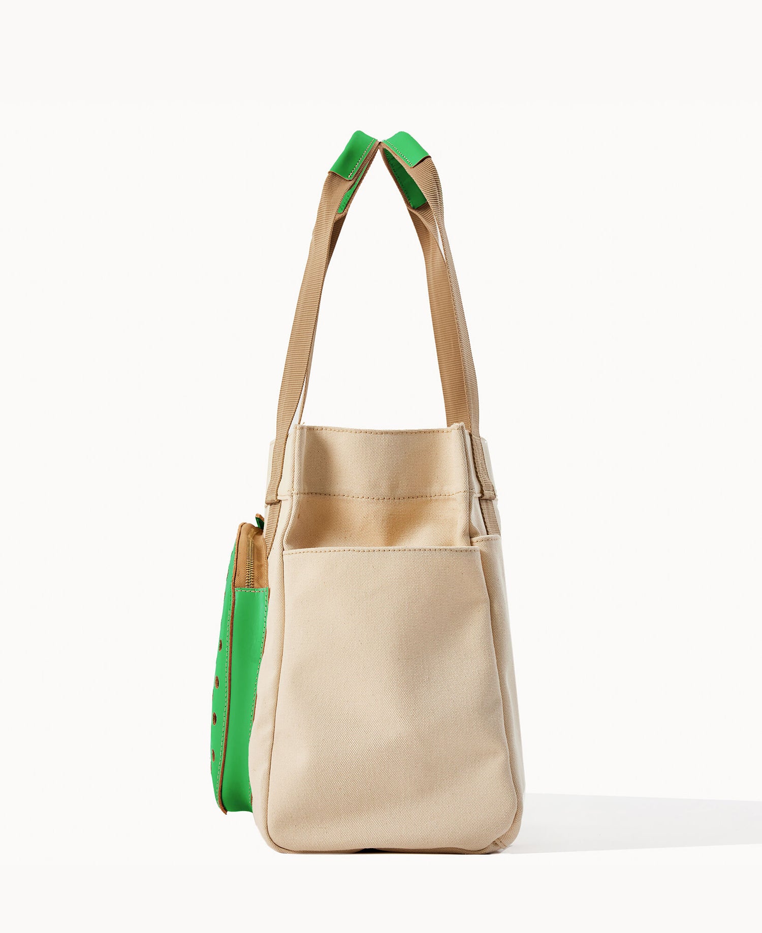 B2393G_CJNAPAKL_ALT4