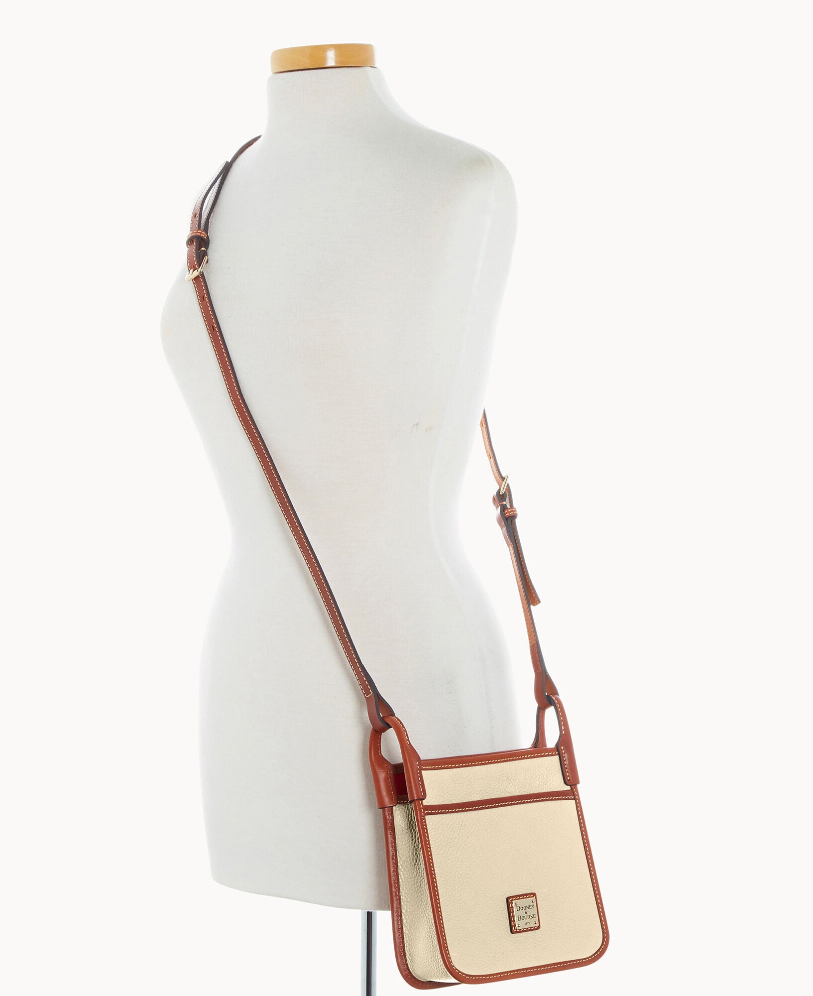Pebble Grain Letter Carrier – ILoveDooney