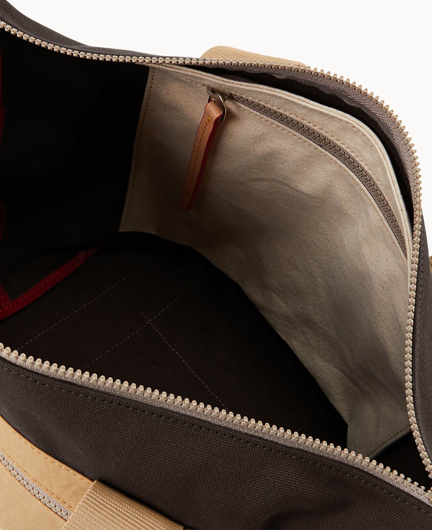 B2397G_CNBNSVNA_ALT2