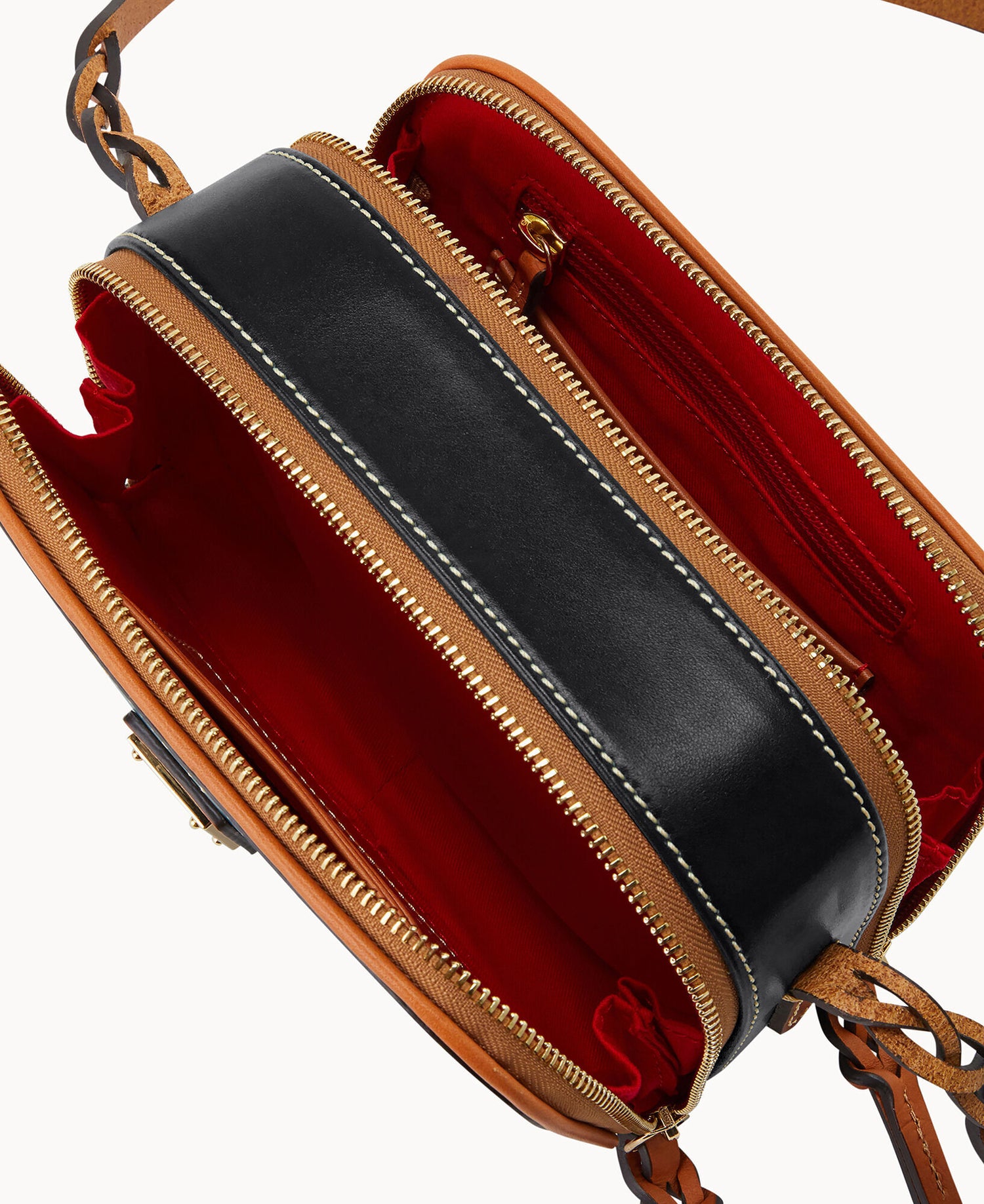 B2409G_JKBLPANA_ALT2