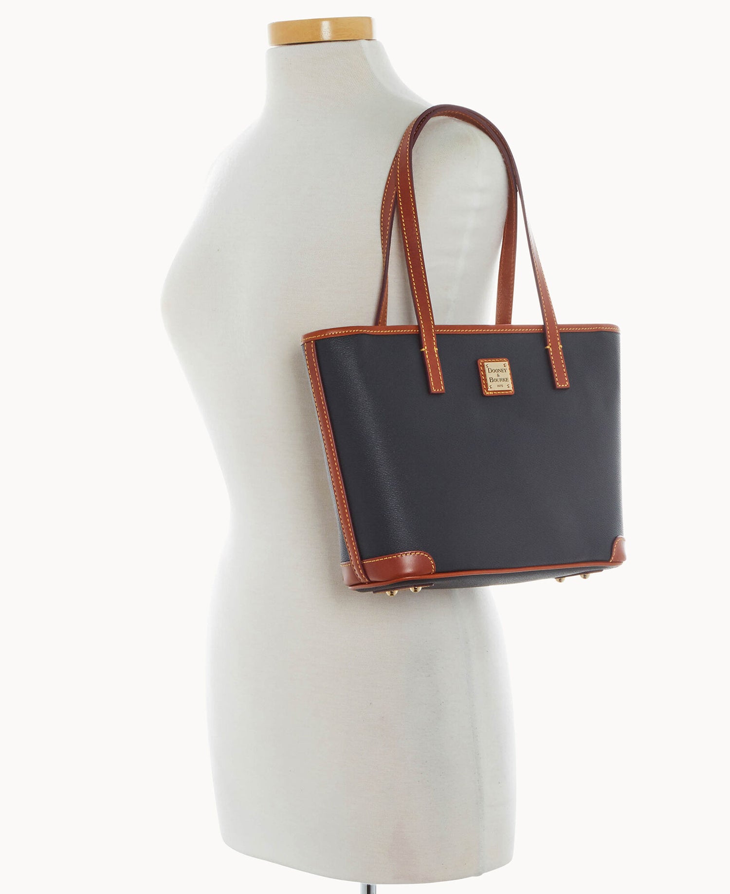 B2420G_KIBLPATN_ALT4