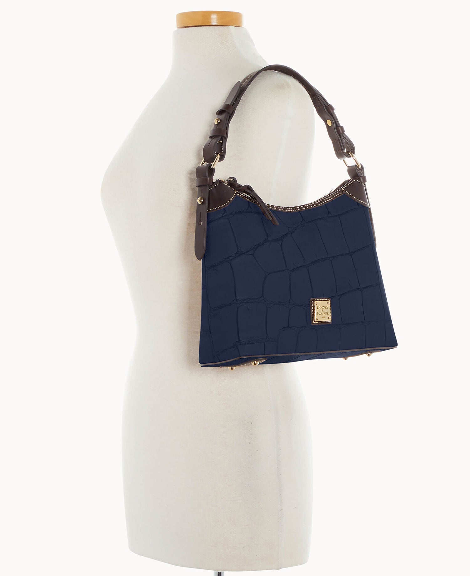 B2421G_8DMDPABM_ALT4