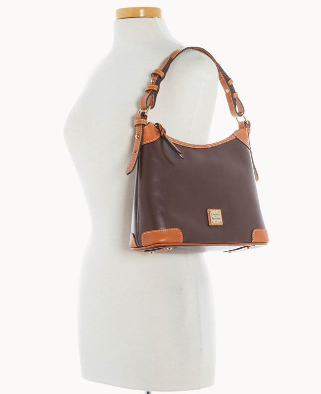 B2421G_JKBNPANA_ALT4