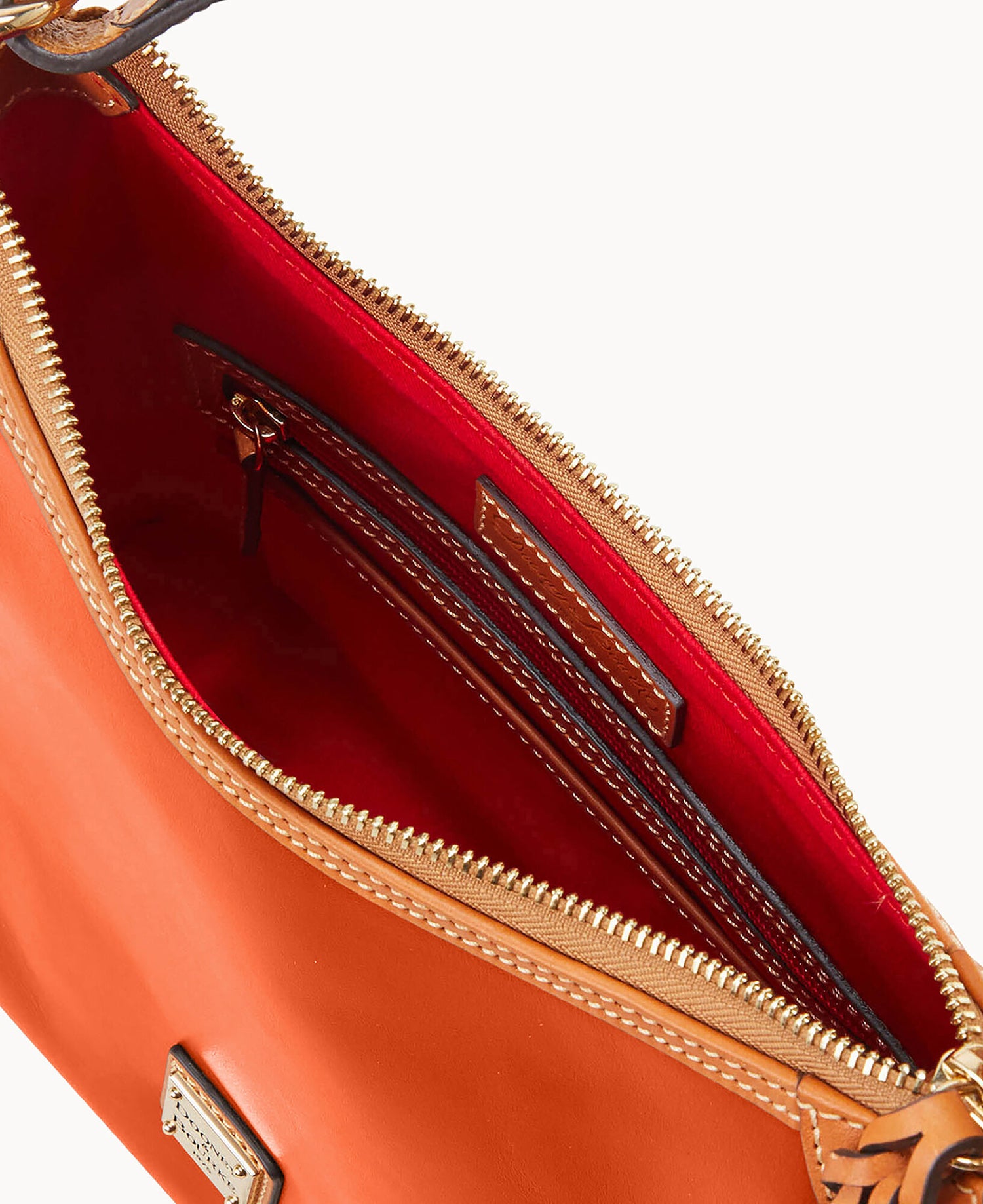 B2421G_JKCRPANA_ALT2