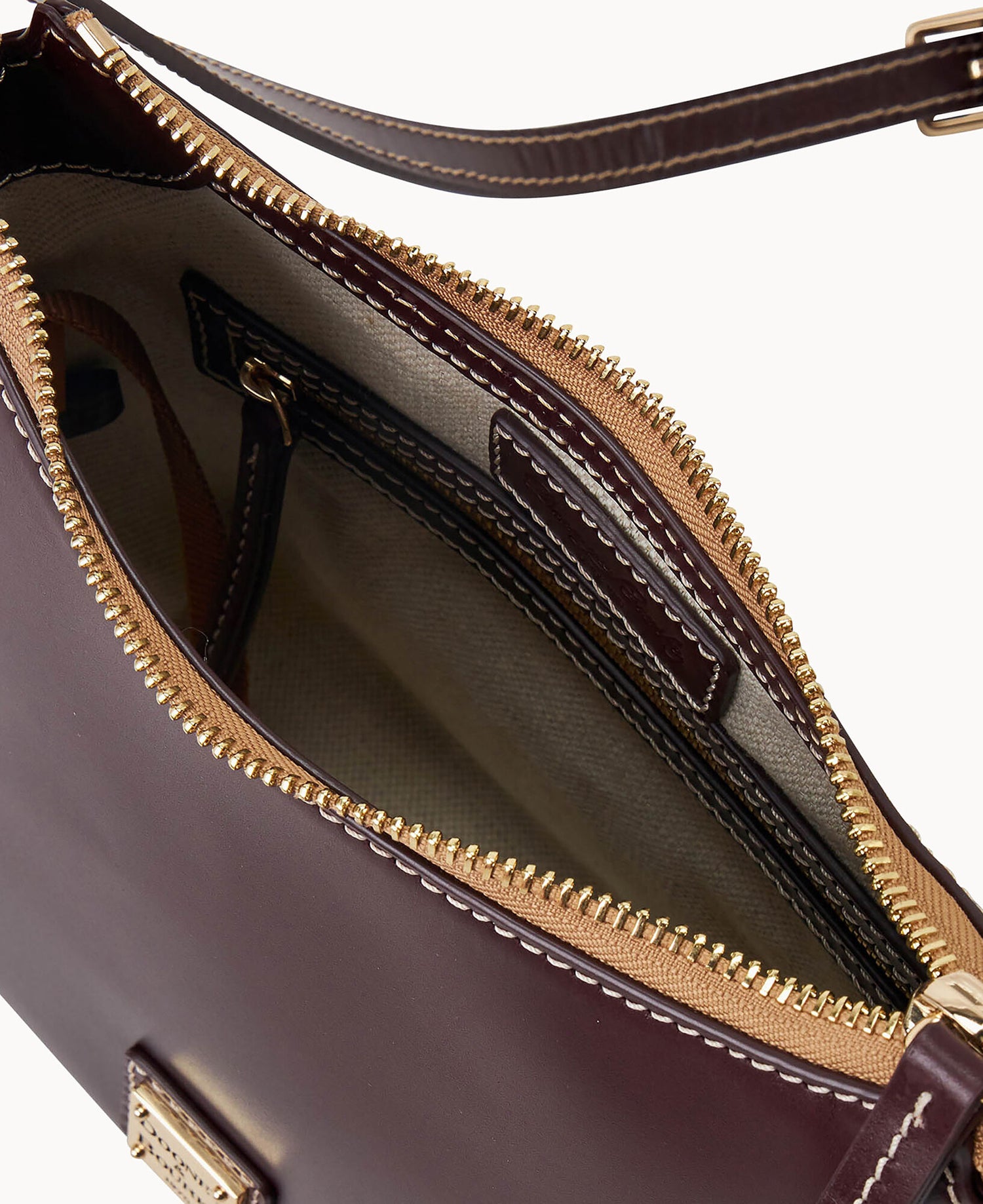 B2449G_XGDBXGDB_ALT2