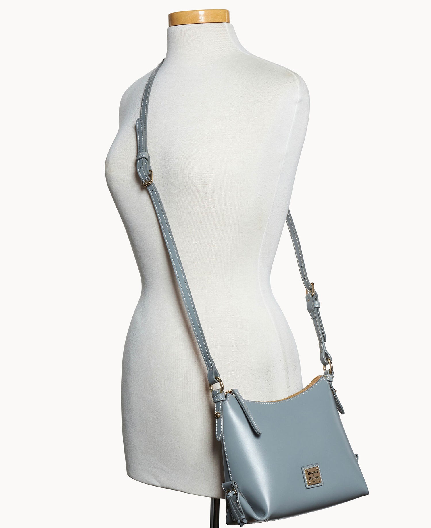 B2449G_XGSMXGSM_ALT4