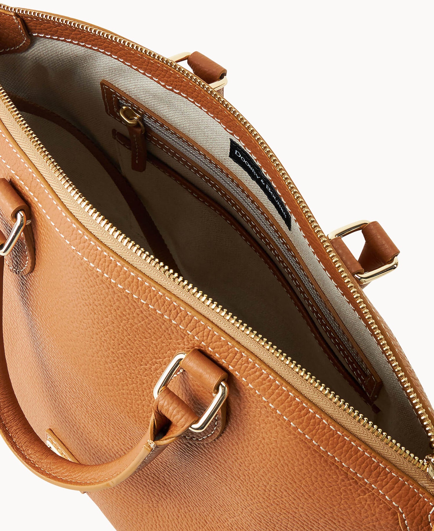 B2484G_6LCA6LCA_ALT2