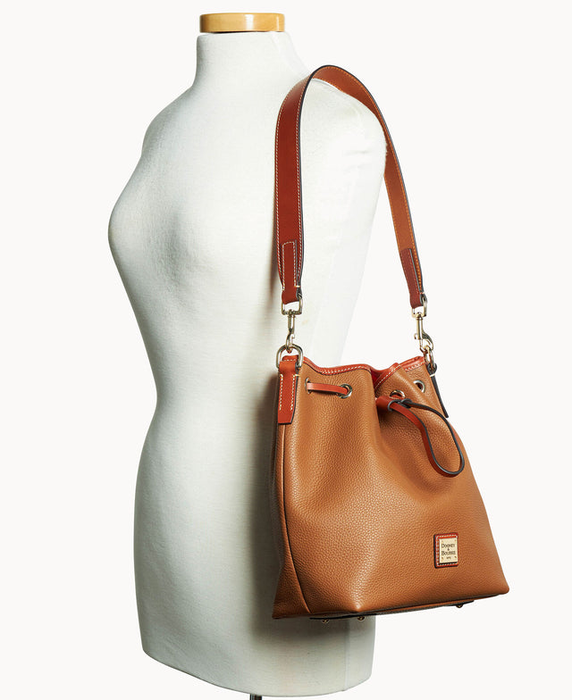 B2513G_AWCAPATN_ALT4