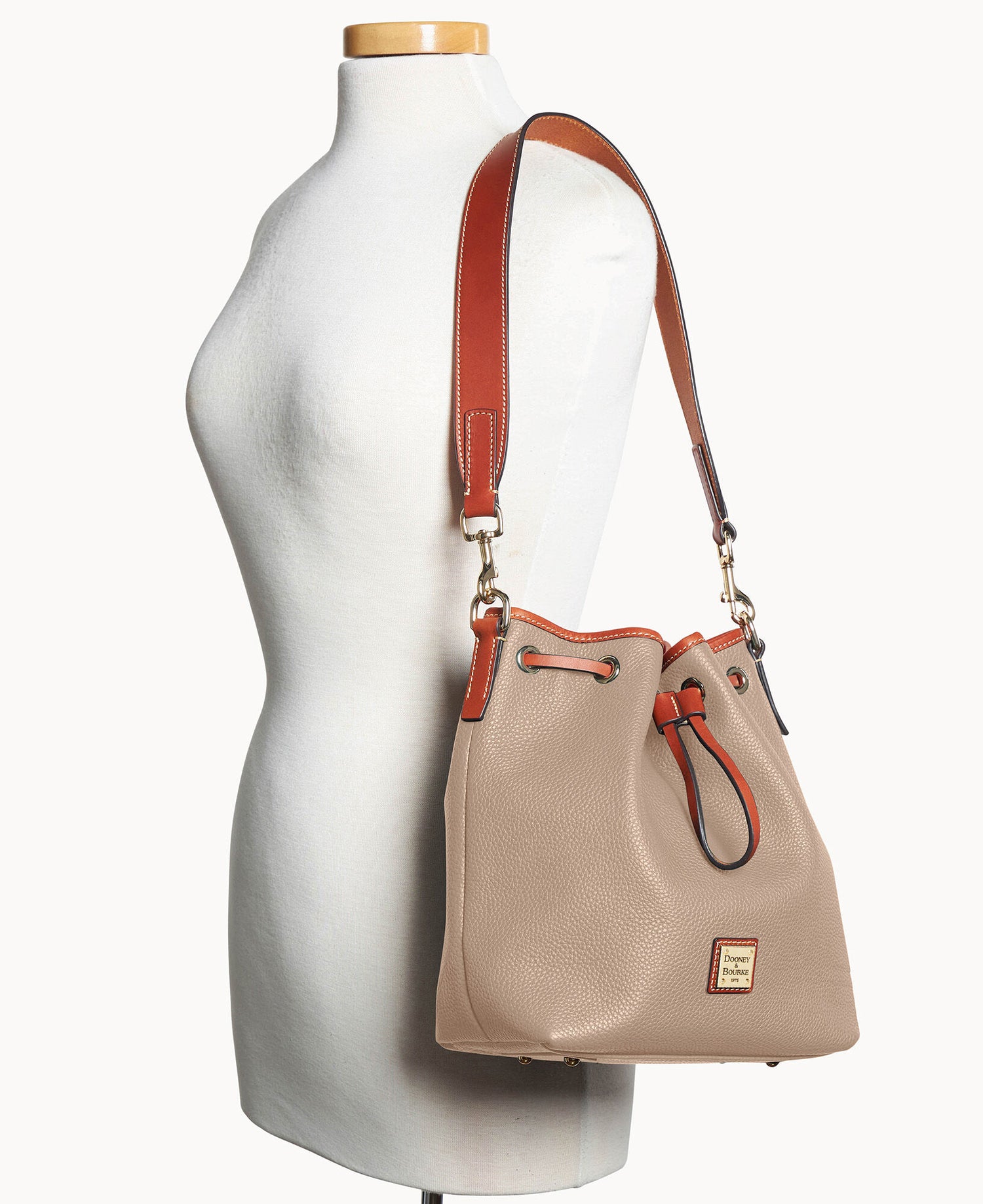 B2513G_AWTPPATN_ALT4