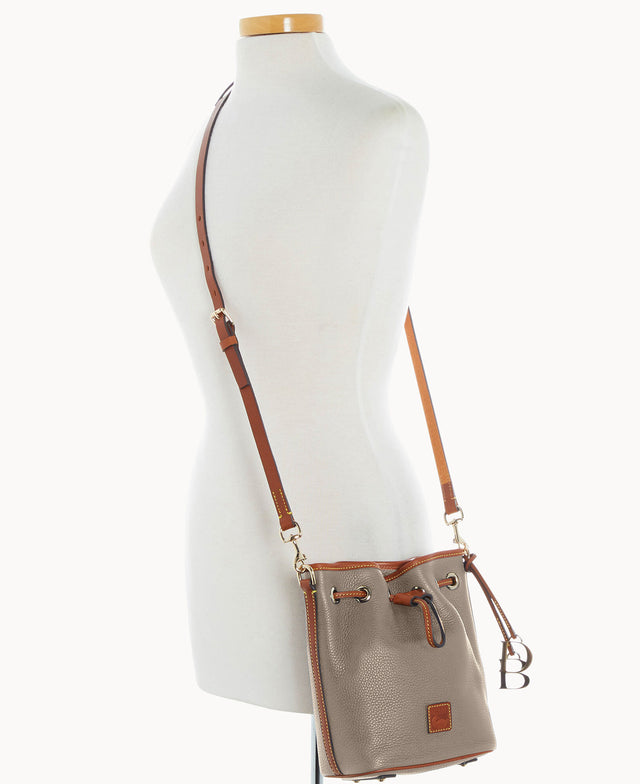 B2547G_9PTPPAKR_ALT4