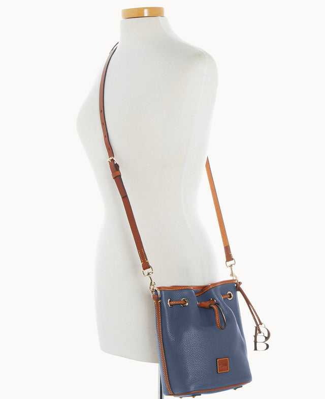 B2547G_9PXQPAKR_ALT4