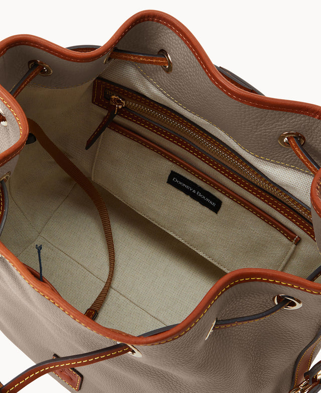 B2548G_9PTPPAKR_ALT2