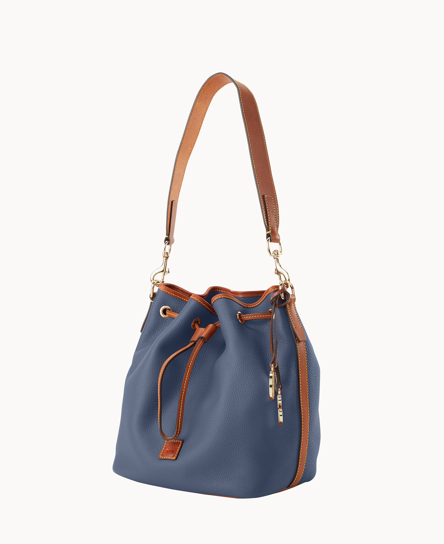 B2548G_9PXQPAKR_ALT1