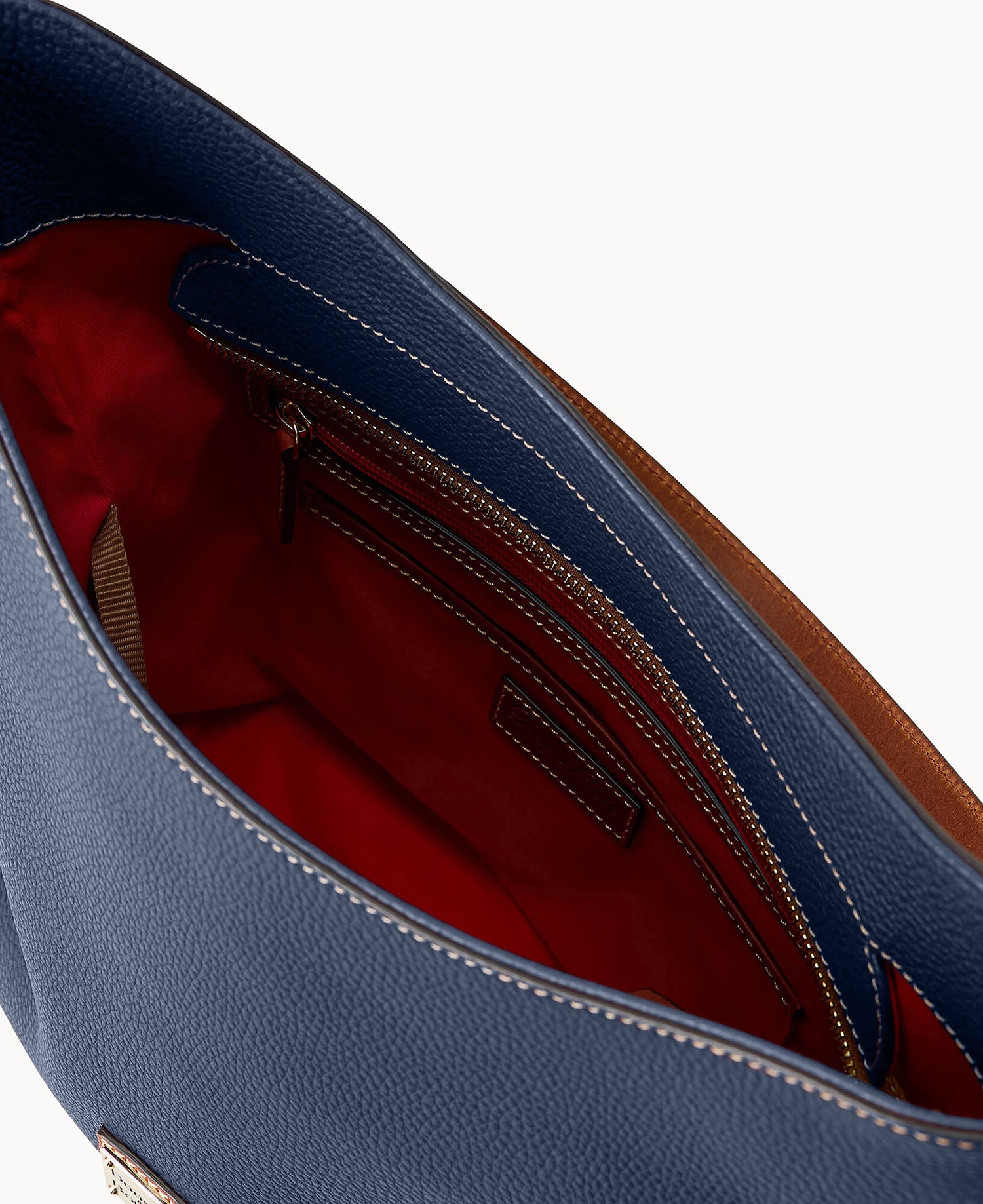 B2555G_AWXQPATN_ALT2