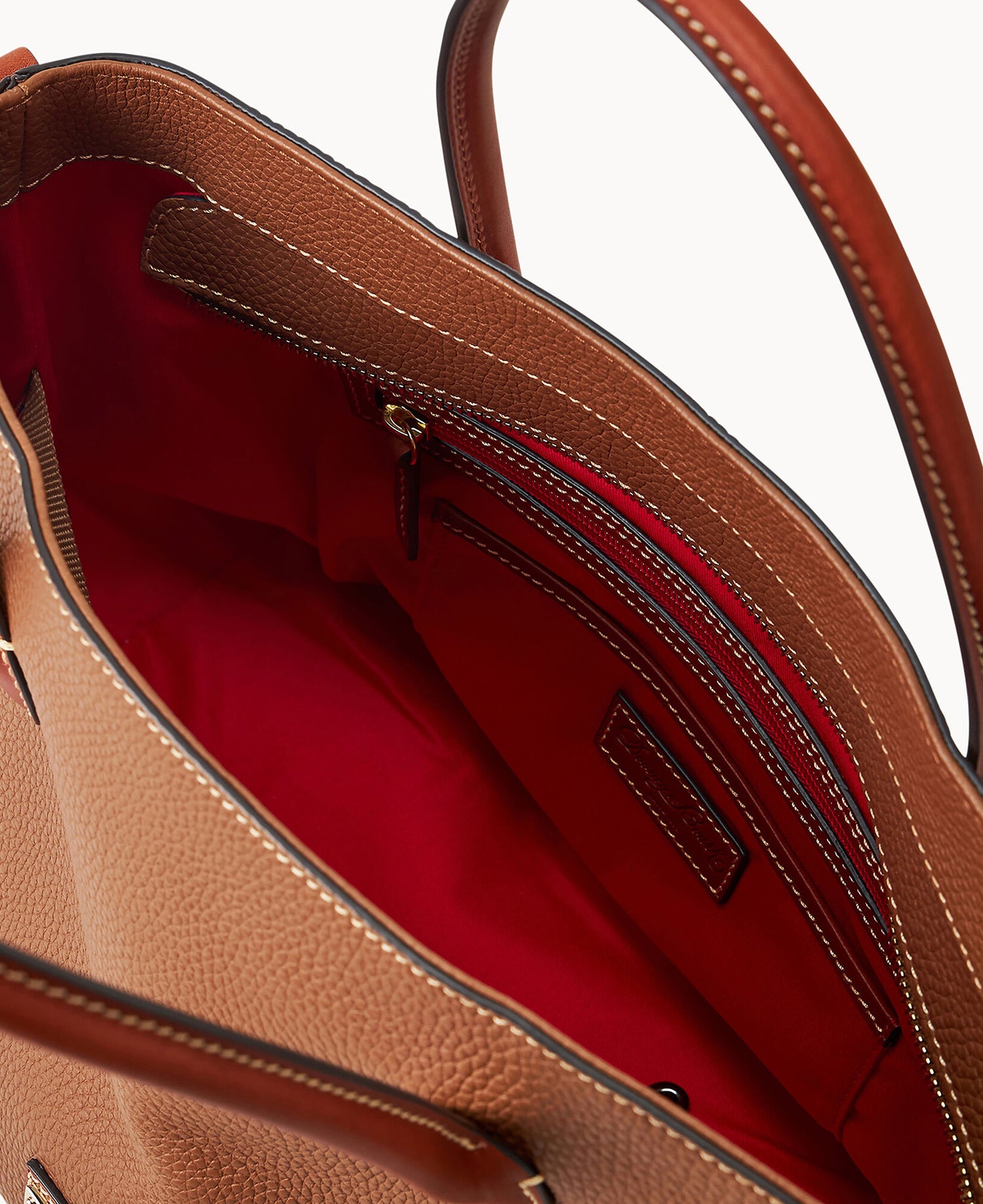 B2557G_AWCAPATN_ALT2