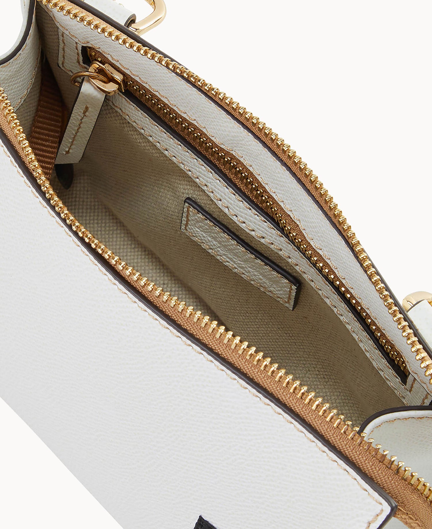 B2562G_AJWHAJWH_ALT2