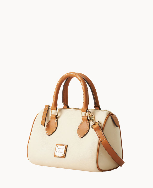 B2573G_UGCCPACM_ALT1