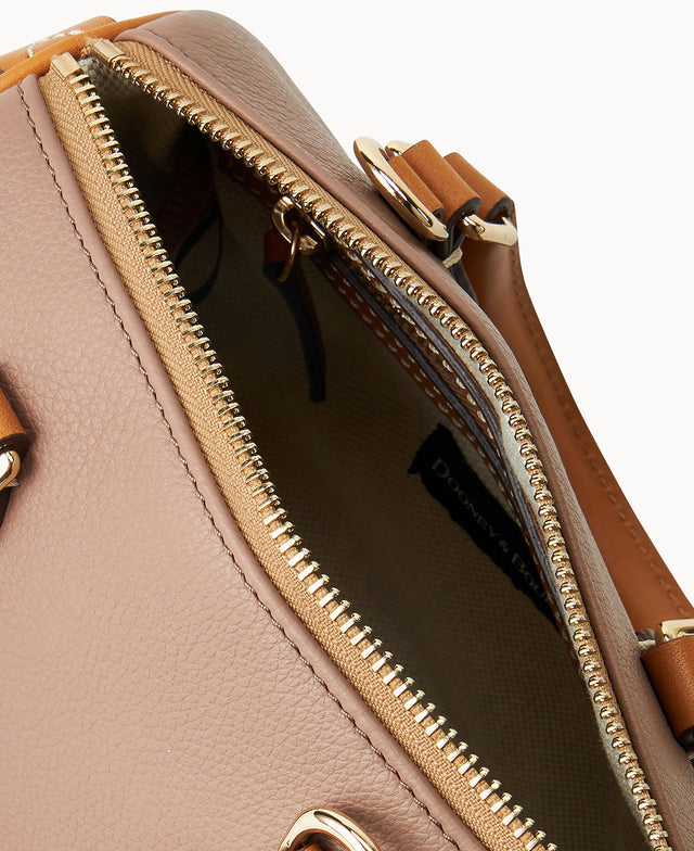 B2573G_UGMSPACM_ALT2