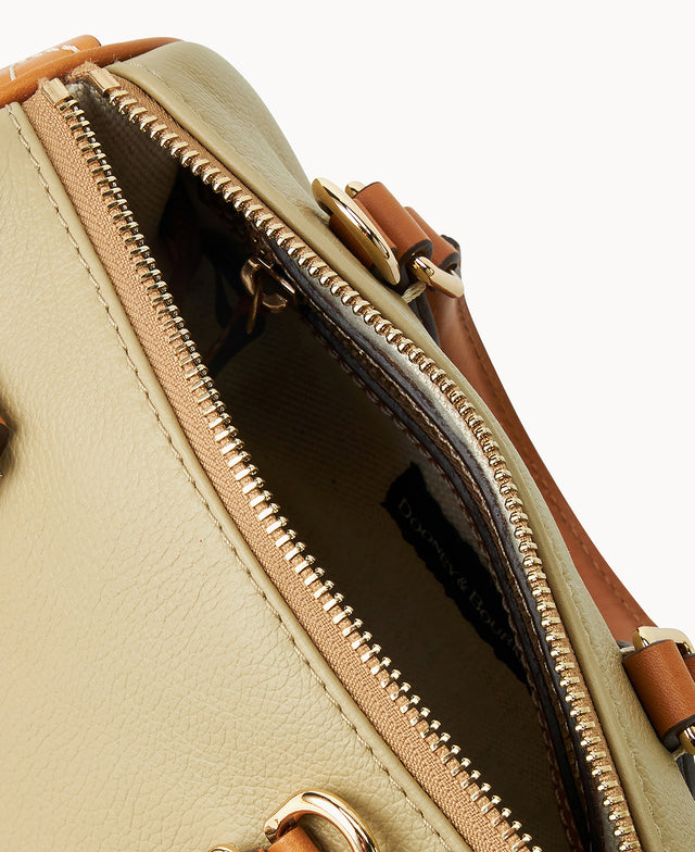 B2573G_UGOLPACM_ALT2