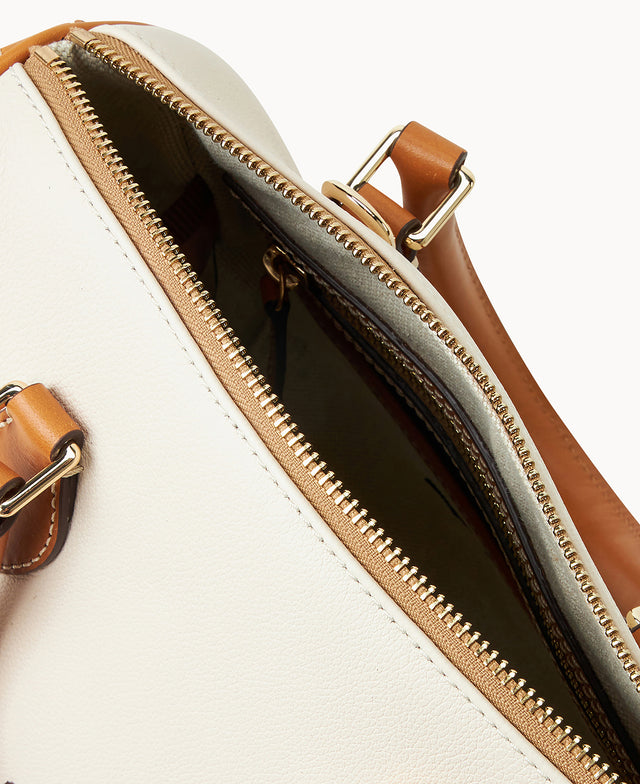 B2574G_UGCCPACM_ALT2