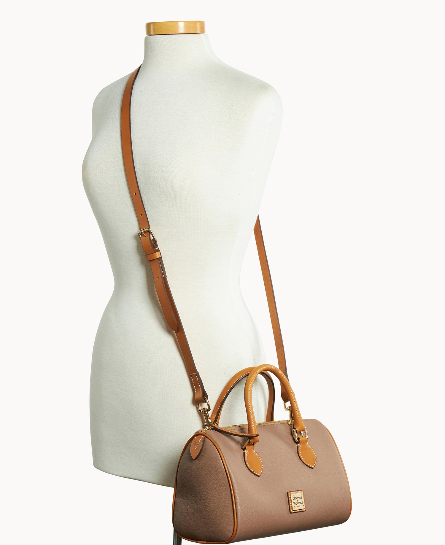 B2574G_UGMSPACM_ALT4