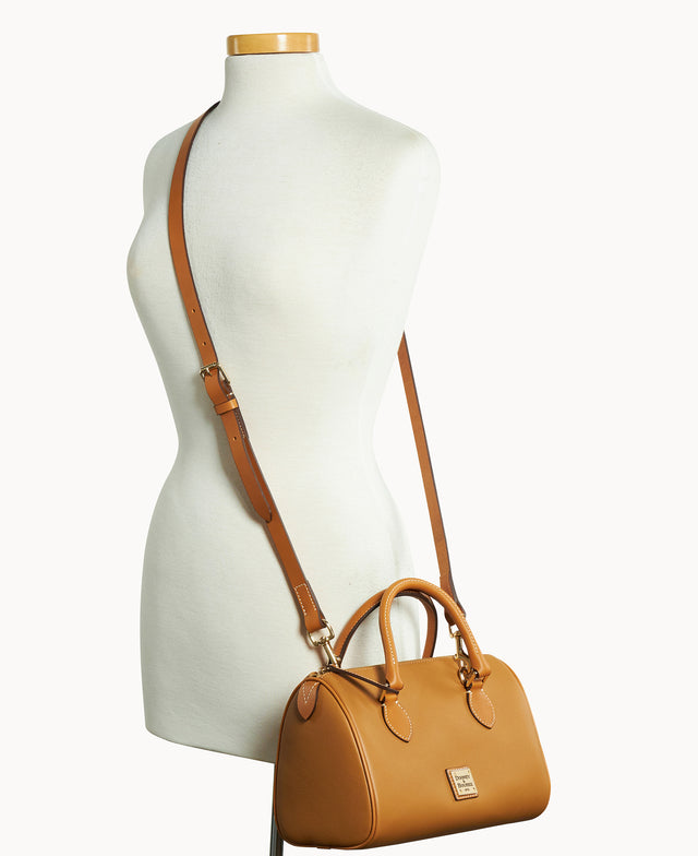 B2574G_UGTNPACM_ALT4