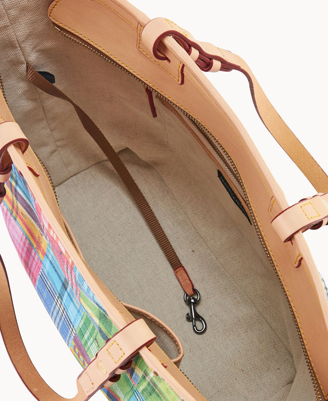 Madras II Leisure Tote 30