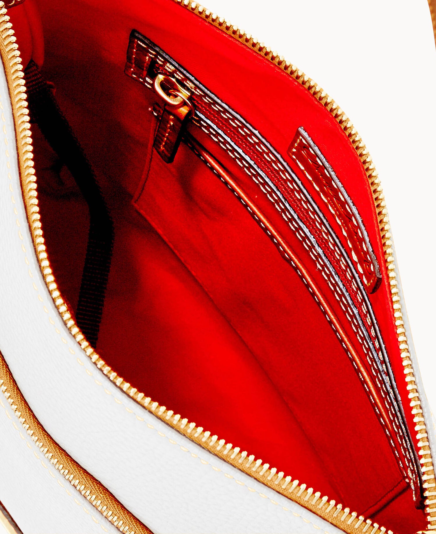 B3264G_AWWHPATN_ALT2