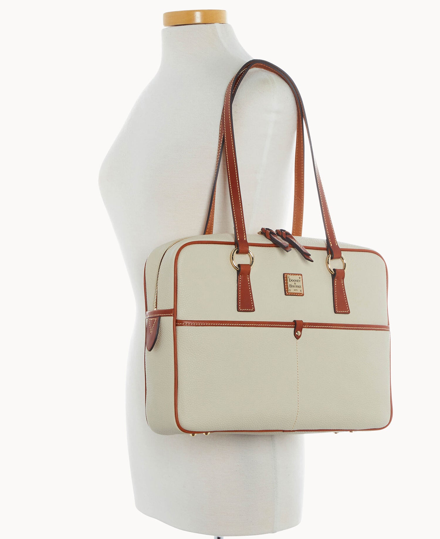 B5092G_AWBOPATN_ALT4