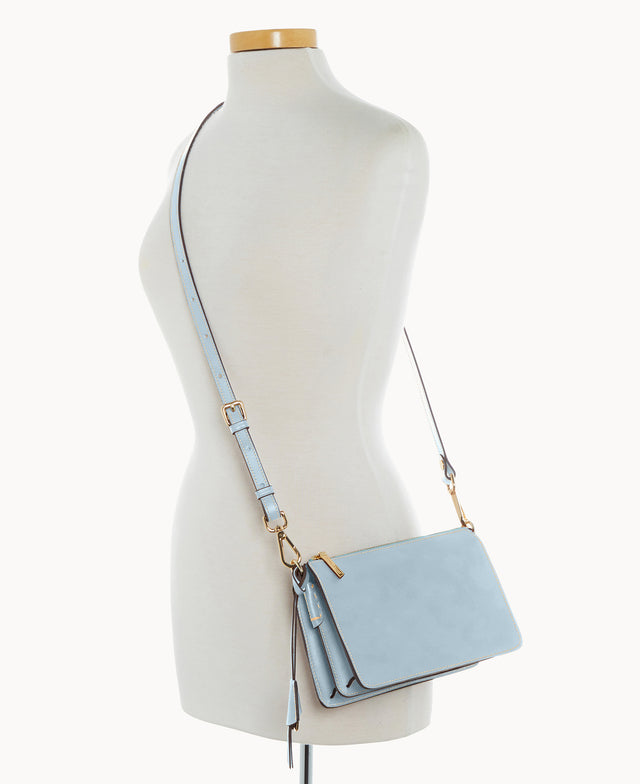 B7586G_TVAQTVAQ_ALT4