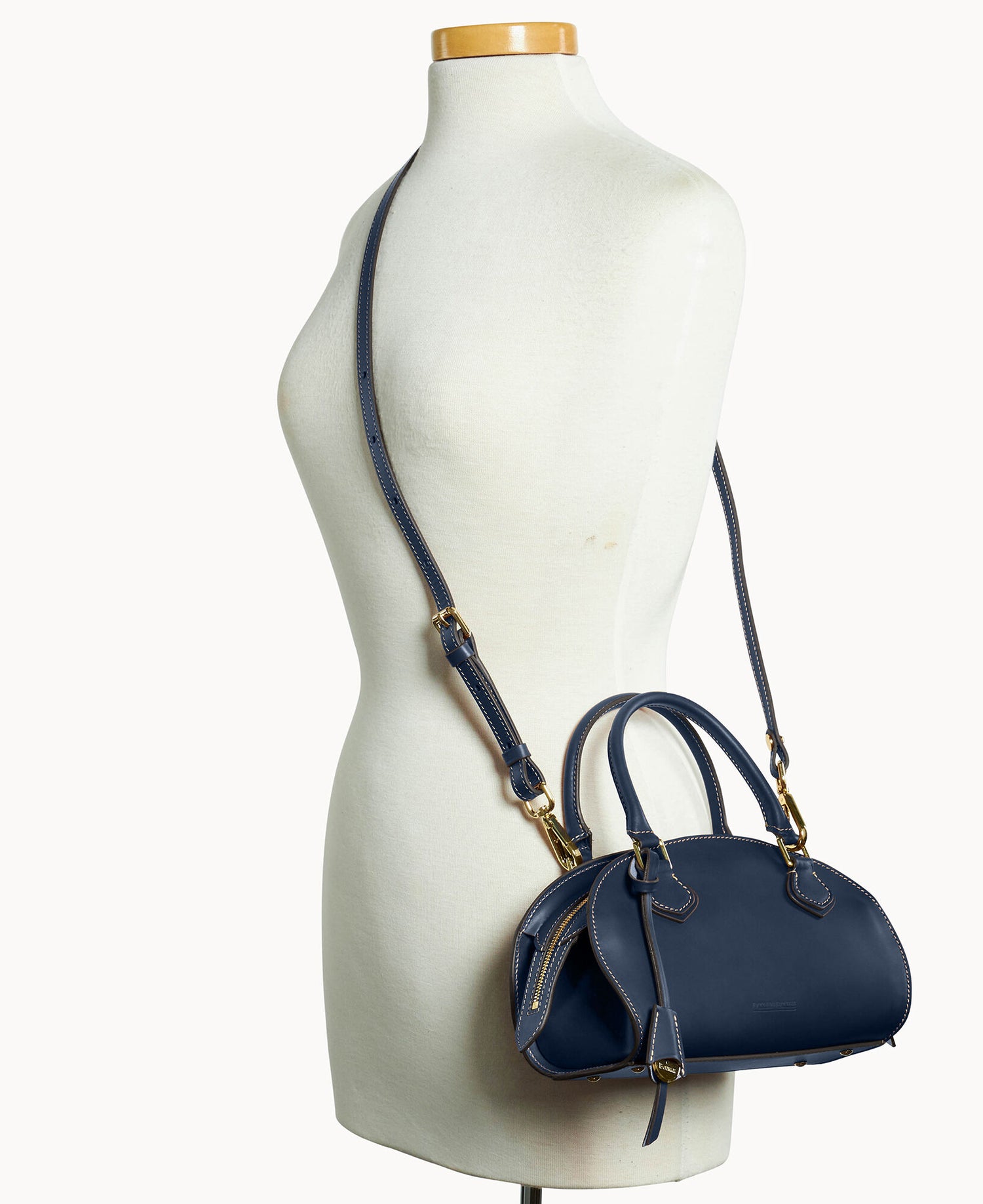 B7626G_TVMRTVMR_ALT4